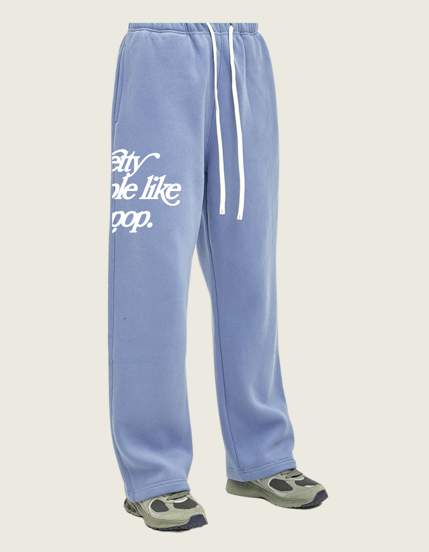 "PRETTY PEOPLE LIKE K-POP" sweatpants - carolina blue preorder